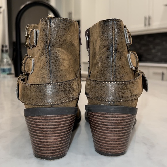 Buckle booties - Picture 4 of 7